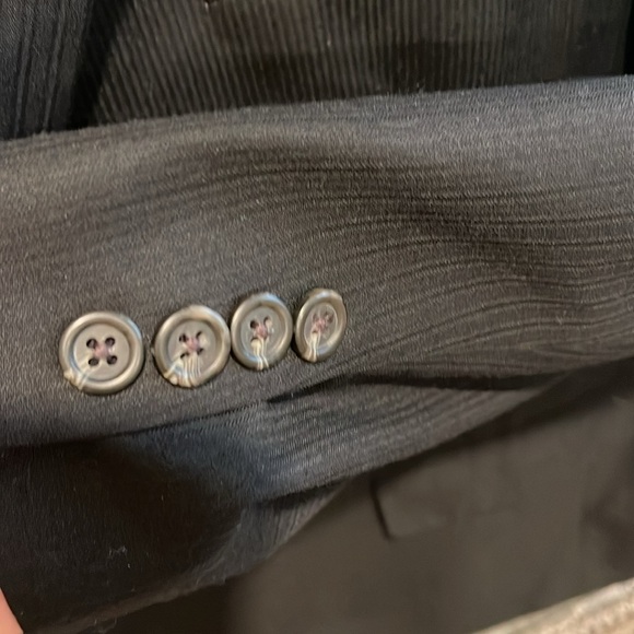 IZOD suit separates  blazer 50R fully lined with pocket in/out & 2 button close - Picture 5 of 11